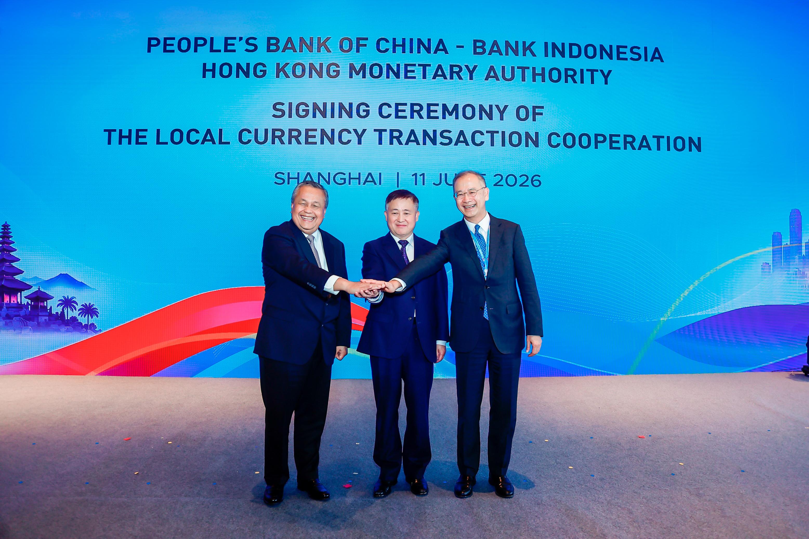CE leads delegation to begin visit programme to Kazakhstan (with photos/videos)